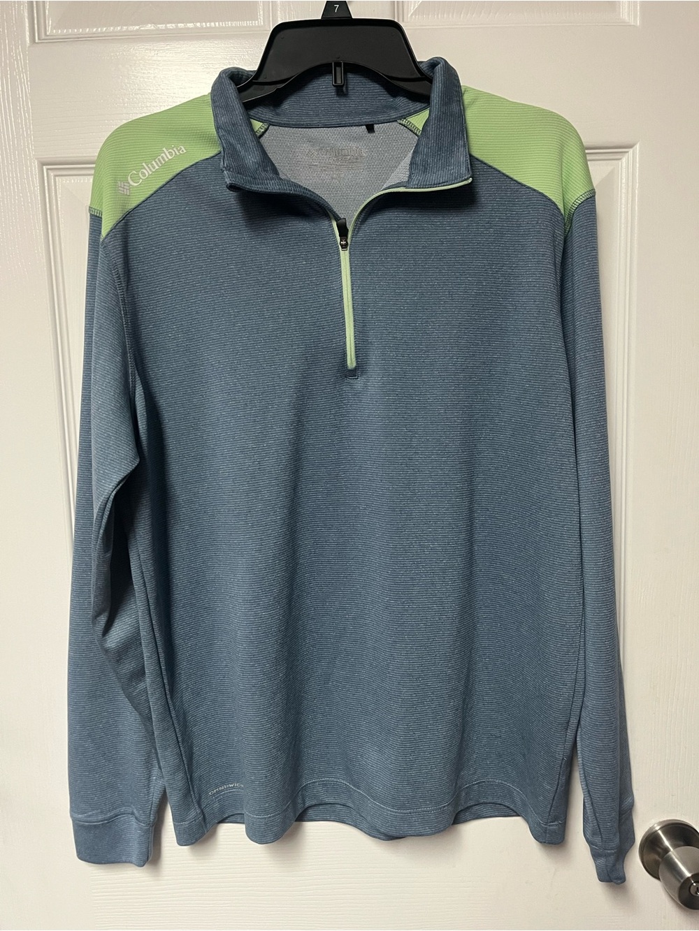 Columbia Men's Blue with Light Green Shoulder Quarter-Zip Sweater